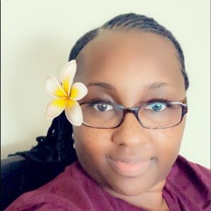 Meet your Posher, Mesha